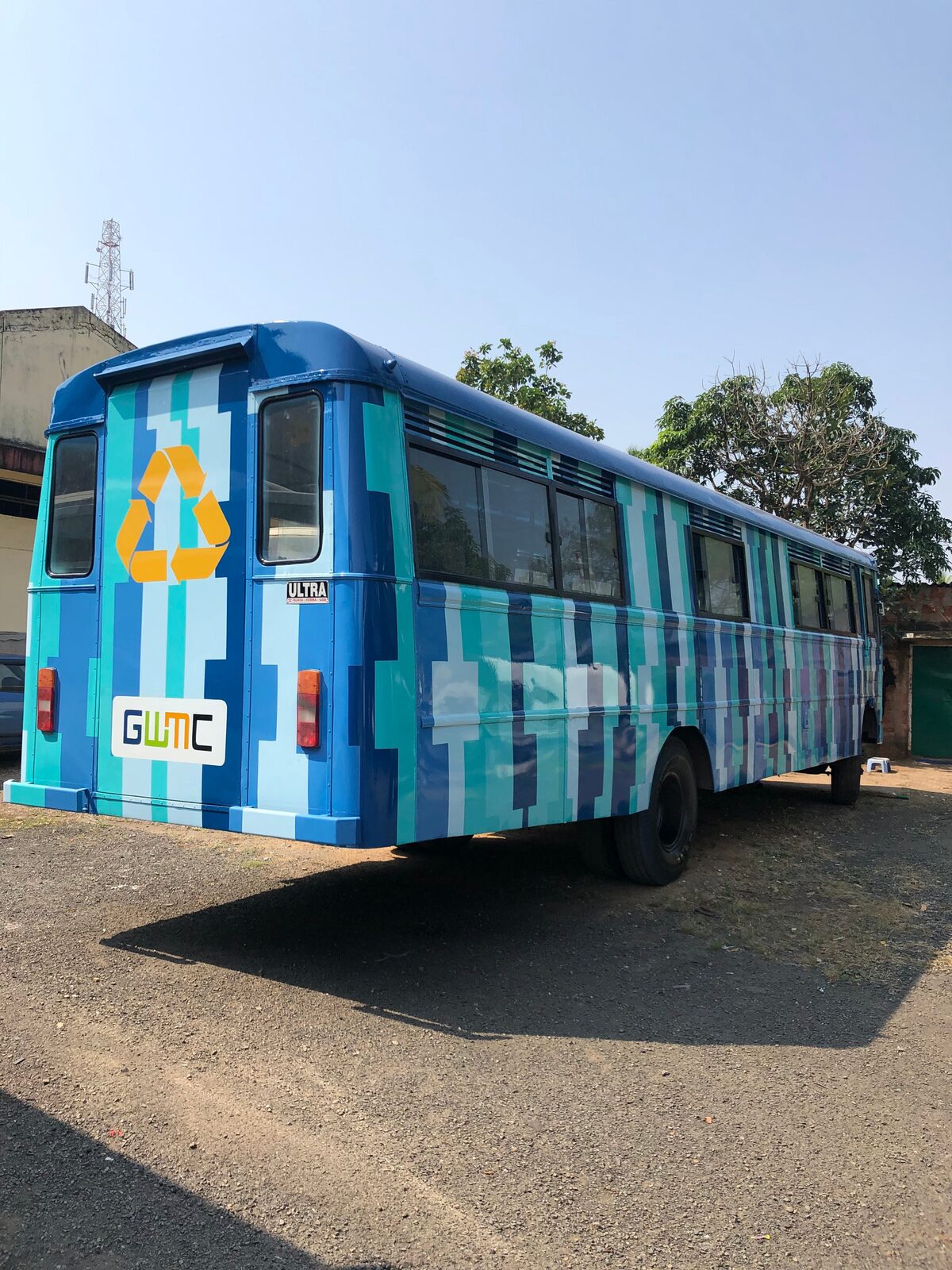 Waste management vehicle built by Ultratech Automotive
